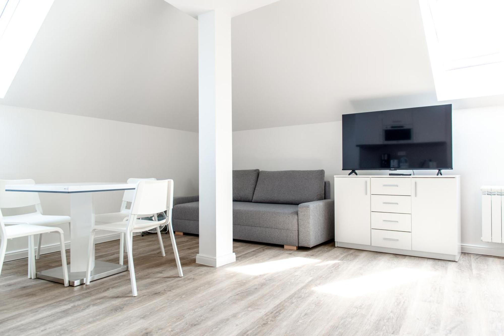 Emerald Apartments Boutique Residence Прага Екстериор снимка