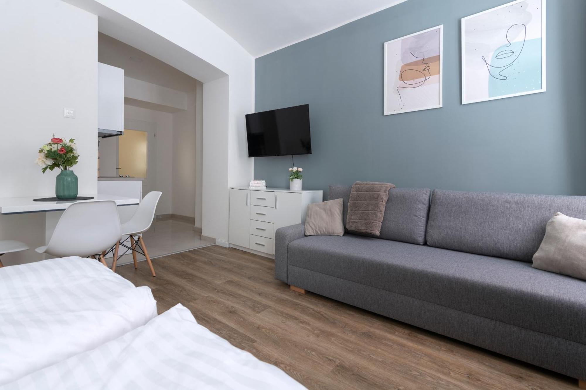 Emerald Apartments Boutique Residence Прага Екстериор снимка
