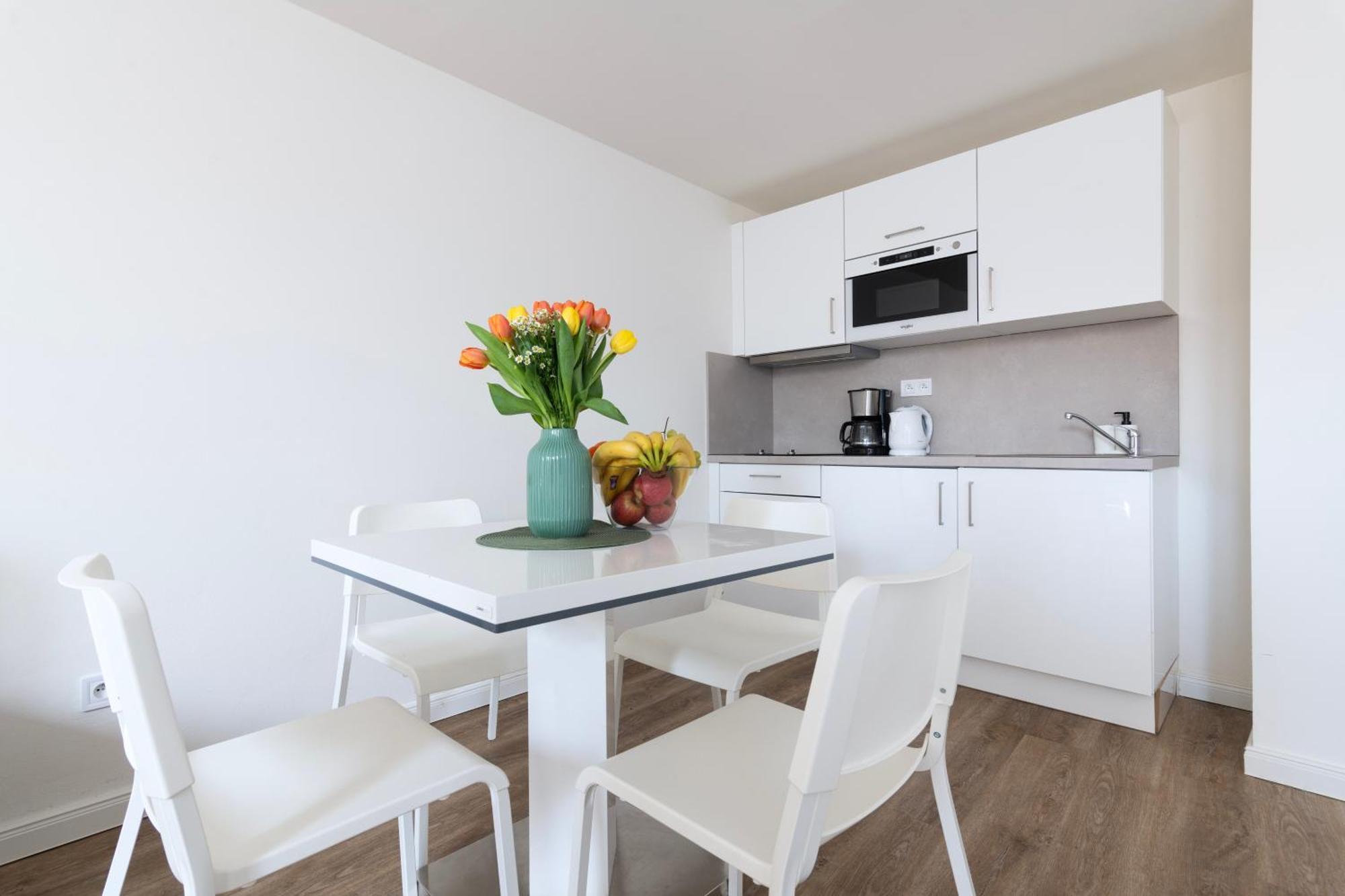 Emerald Apartments Boutique Residence Прага Екстериор снимка
